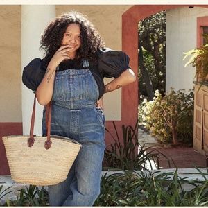 Doen Anneth Top Black  NWT